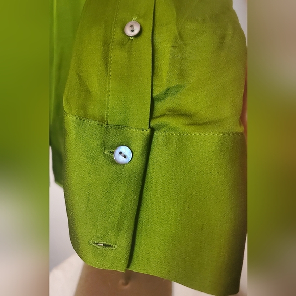 ZARA - WOMEN- size M- oversize blouse 100% viscose Button Down - Picture 5 of 10